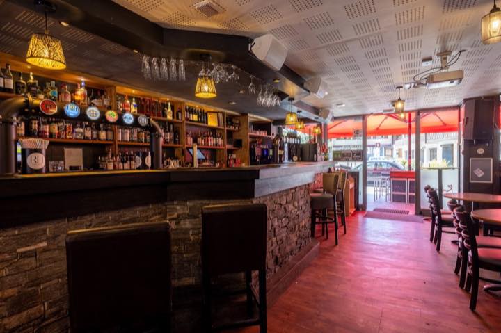 The Rhodos bar, central Morzine